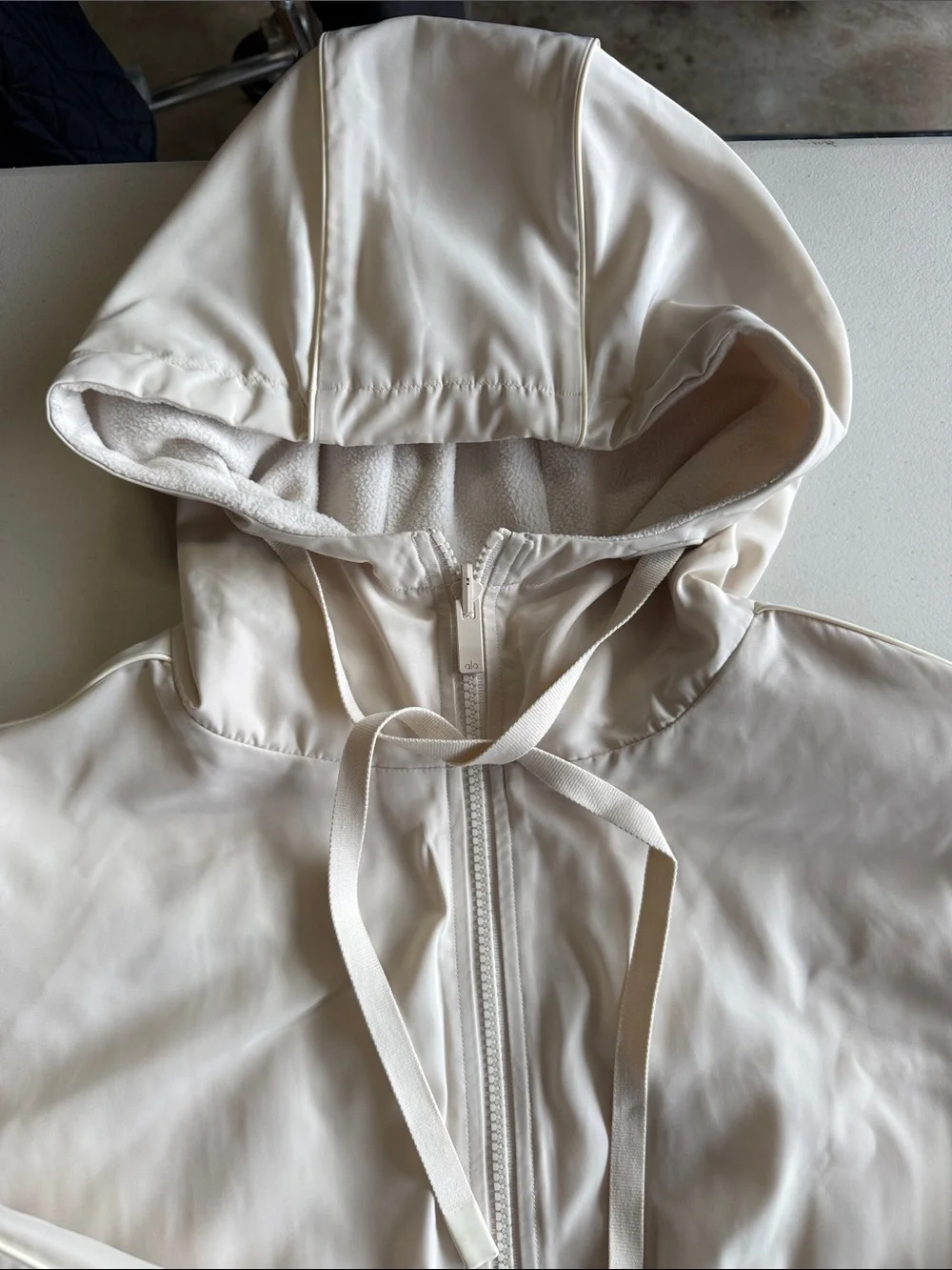 Vintage Alo Yoga reversible legion jacket Cream Hooded Zip Jacket, like new!